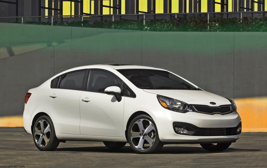 Авто обои Kia Rio 2012