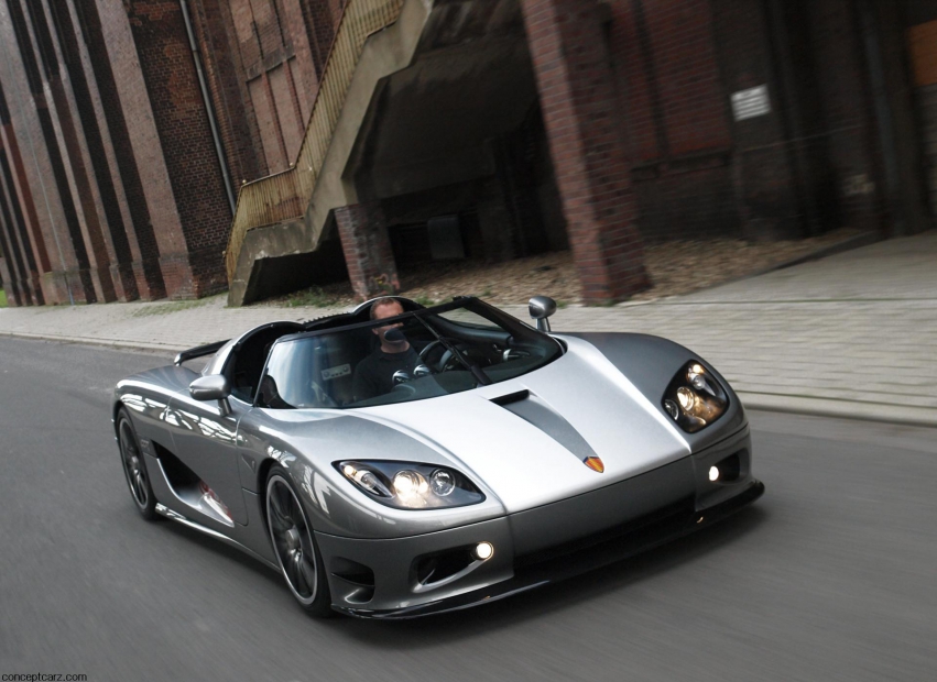 Авто обои Koenigsegg Edo Competition CCR EVO 817  2011