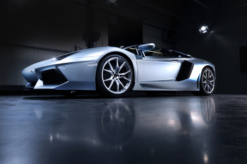 Авто обои Lamborghini Aventador LP700-4 Roadster 2012