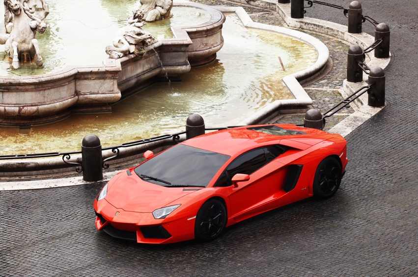 Авто обои Lamborghini Aventador LP700-4 2012