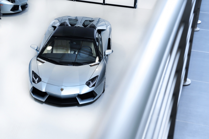 Авто обои Lamborghini Aventador LP700-4 Roadster 2012