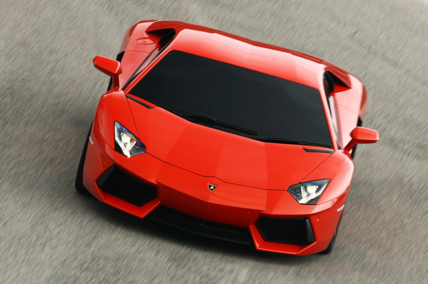 Авто обои Lamborghini Aventador LP700-4 2012