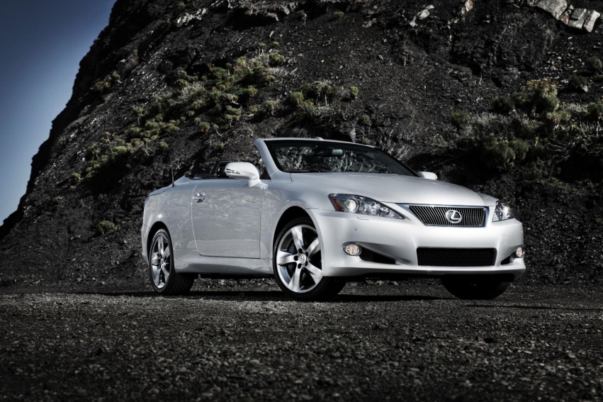 Авто обои Lexus IS C 2012