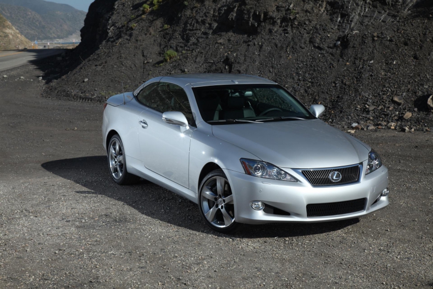 Авто обои Lexus IS C 2012