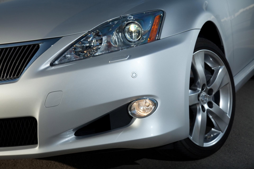 Авто обои Lexus IS C 2012