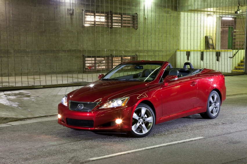 Авто обои Lexus IS C 2012