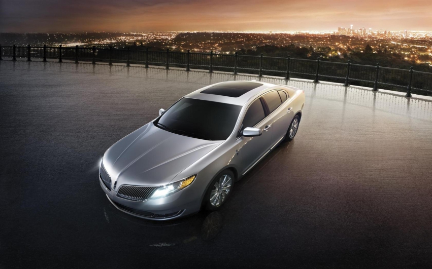 Авто обои Lincoln MKS Sedan 2013