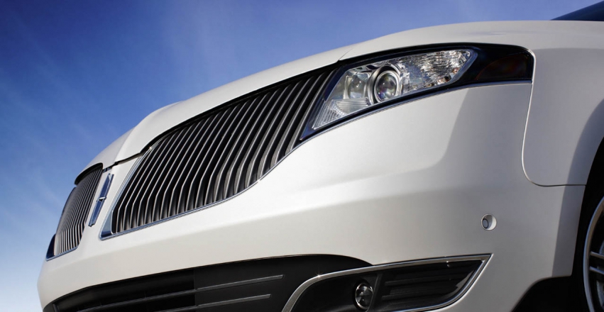 Авто обои Lincoln MKT 2013