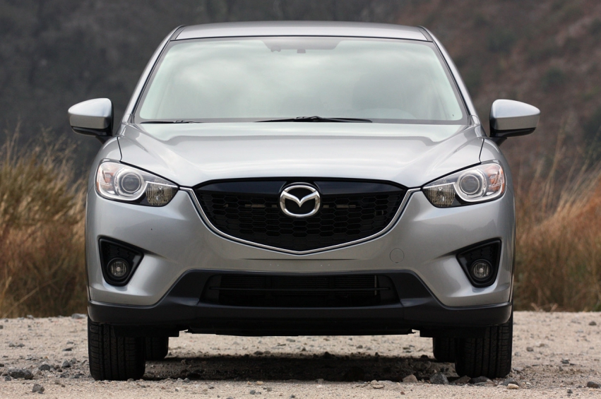 Авто обои Mazda CX-5 2013