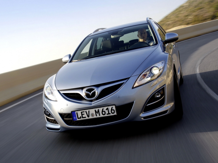 Авто обои Mazda 6 Universal 2010