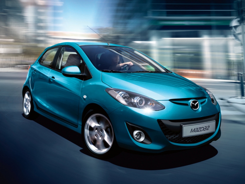 Авто обои Mazda 2 Hatchback 2010