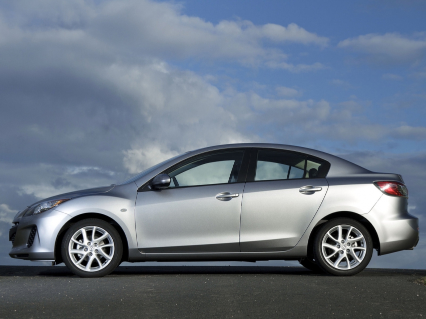 Авто обои Mazda 3 Sedan 2011