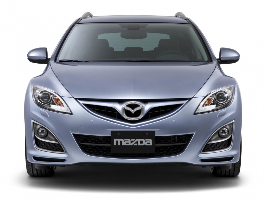 Авто обои Mazda 6 Universal 2010