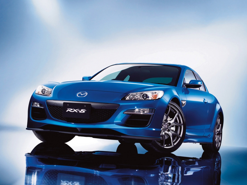 Авто обои Mazda RX-8 Coupe 2009