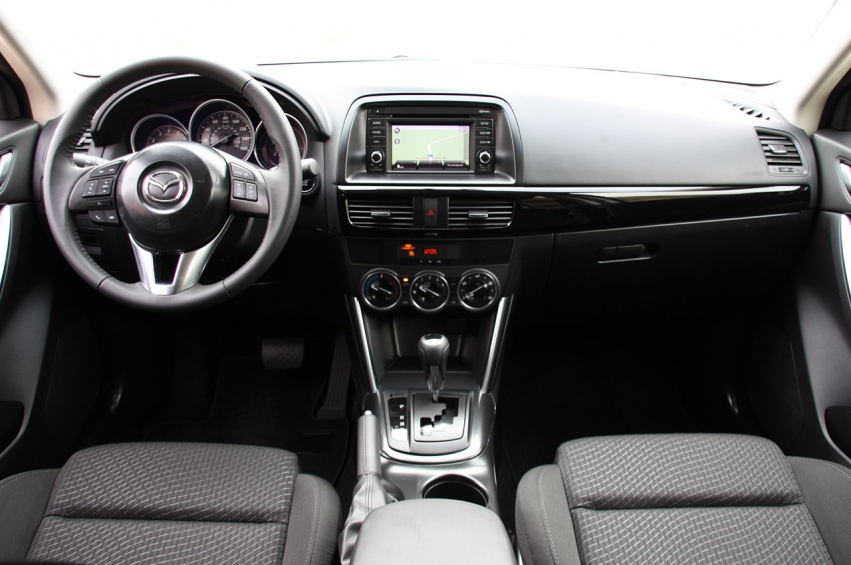 Авто обои Mazda CX-5 2013