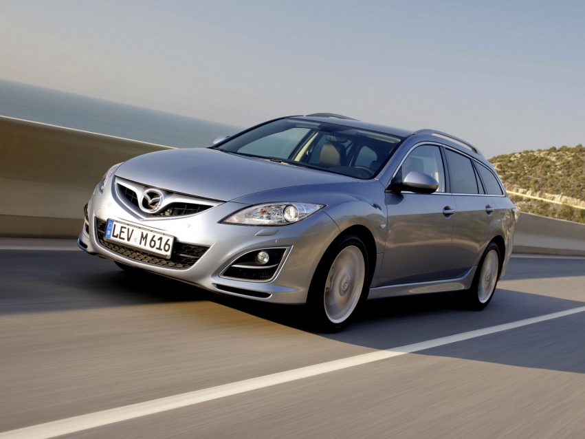 Авто обои Mazda 6 Universal 2010