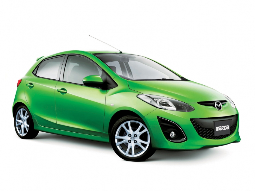 Авто обои Mazda 2 Hatchback 2010