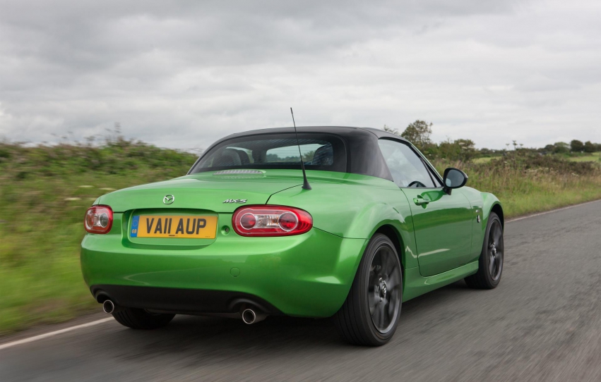 Авто обои Mazda MX-5 Sport Black 2012