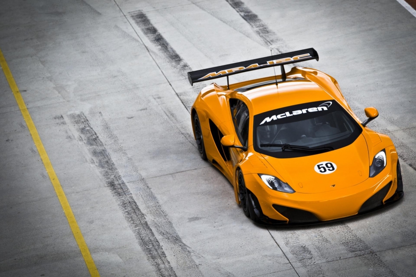 Авто обои McLaren MP4-12C GT3 2011