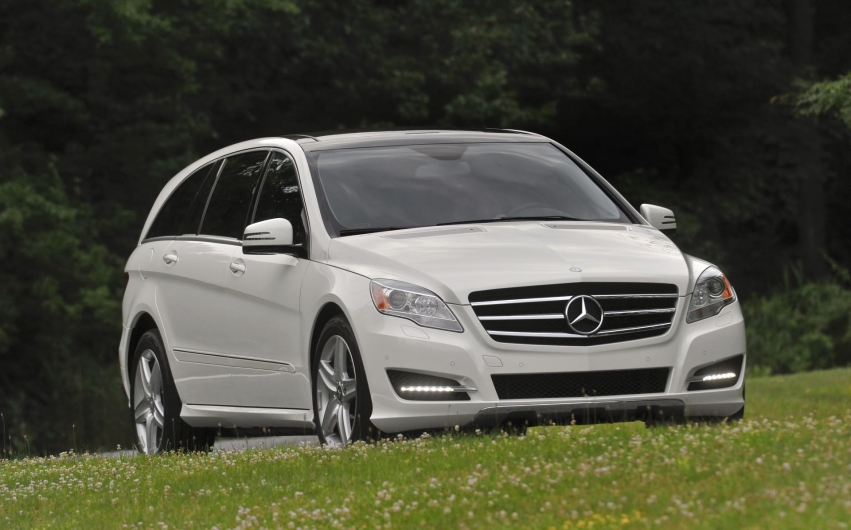 Авто обои Mercedes-Benz R-Class 2012