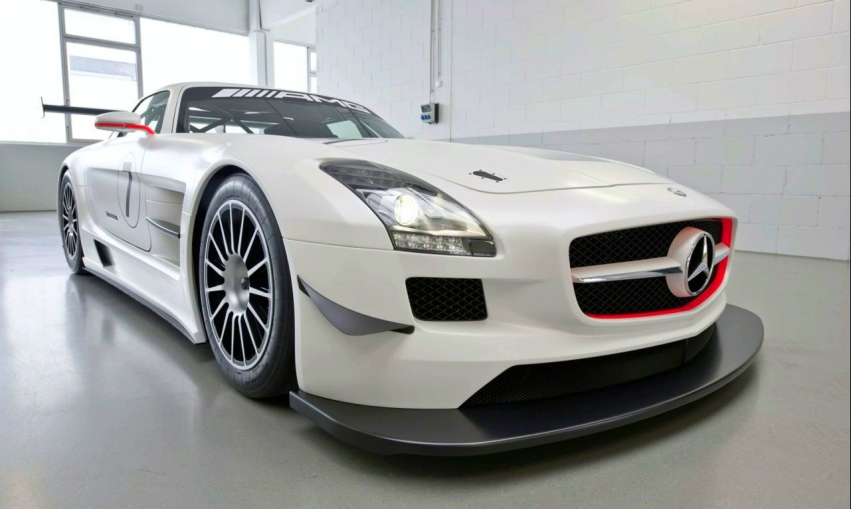 Авто обои Mercedes-Benz SLS AMG GT3