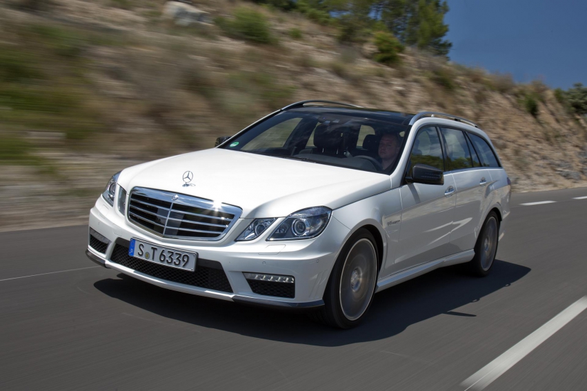 Авто обои Mercedes-Benz E63 AMG Wagon