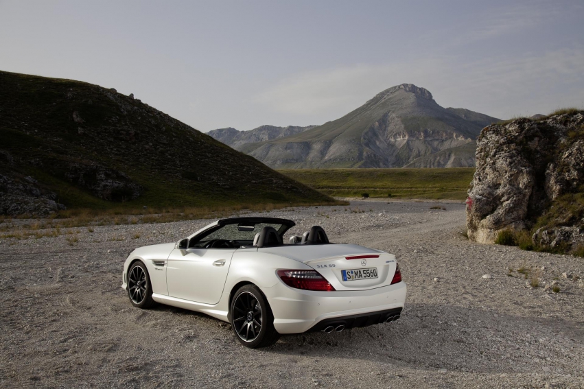 Авто обои Mercedes-Benz SLK55 AMG 2012