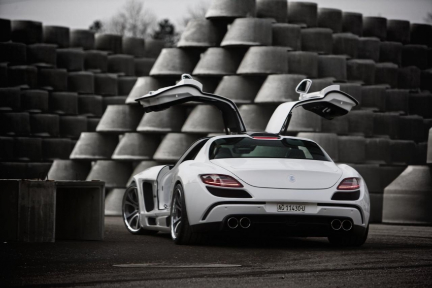 Авто обои Mercedes-Benz FAB Design SLS Gullstream