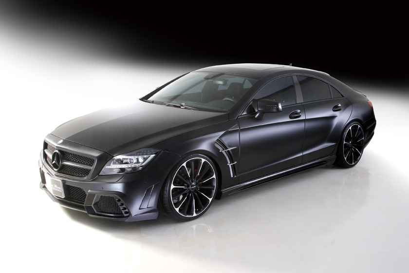 Авто обои Mercedes-Benz CLS Wald Black Bison 2012