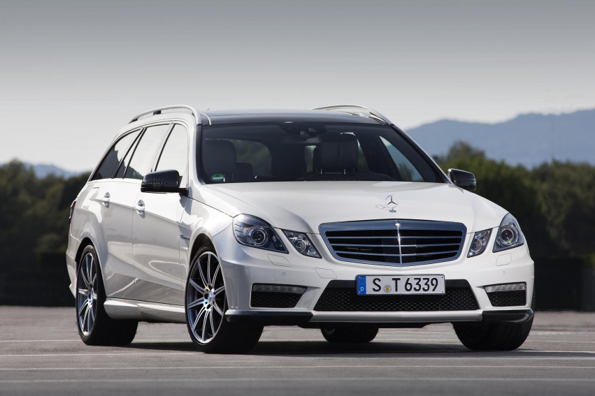 Авто обои Mercedes-Benz E63 AMG Wagon