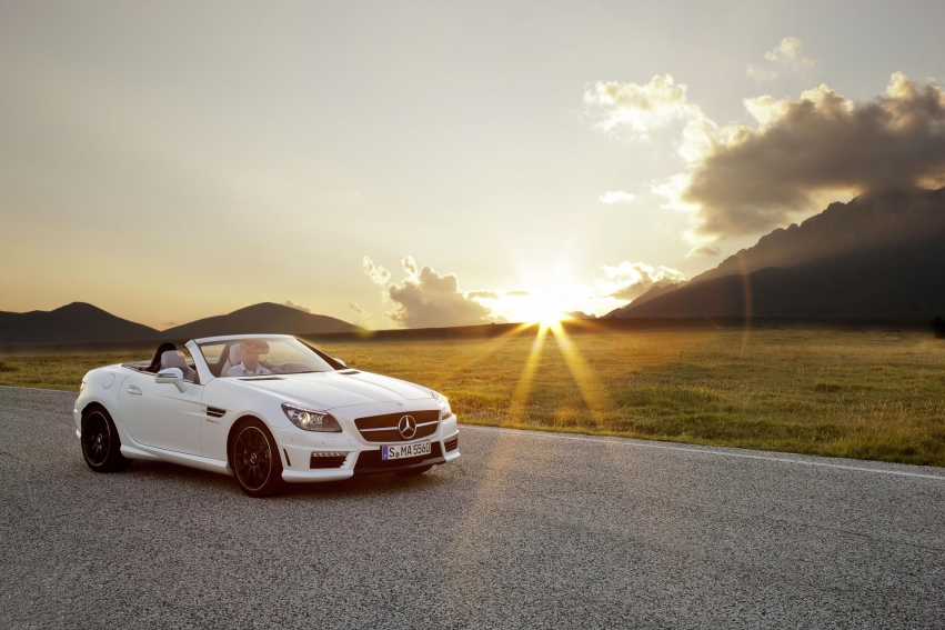 Авто обои Mercedes-Benz SLK55 AMG 2012