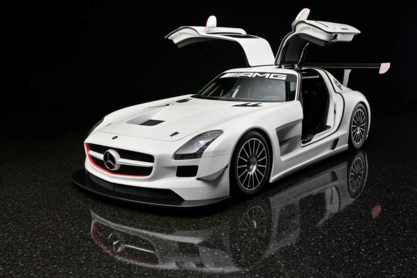 Авто обои Mercedes-Benz SLS AMG GT3