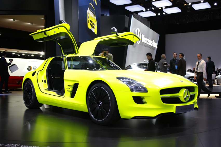 Авто обои Mercedes-Benz SLS E-Cell 2011