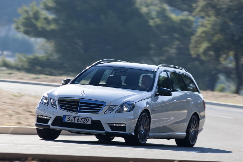 Авто обои Mercedes-Benz E63 AMG Wagon