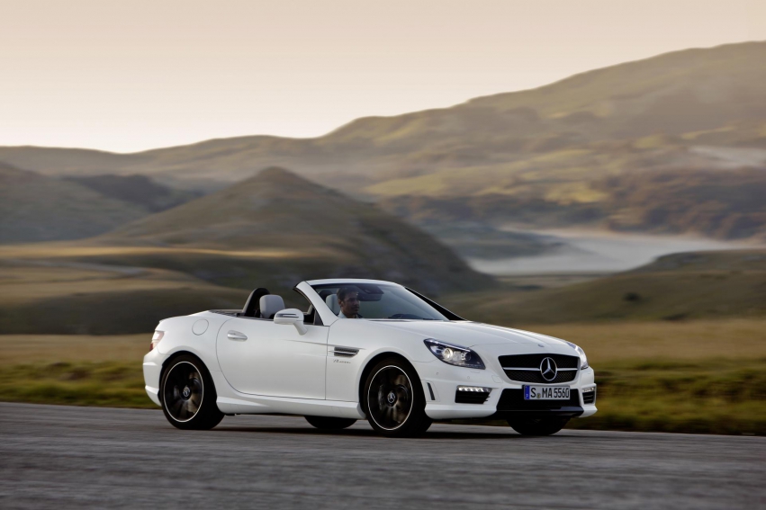 Авто обои Mercedes-Benz SLK55 AMG 2012