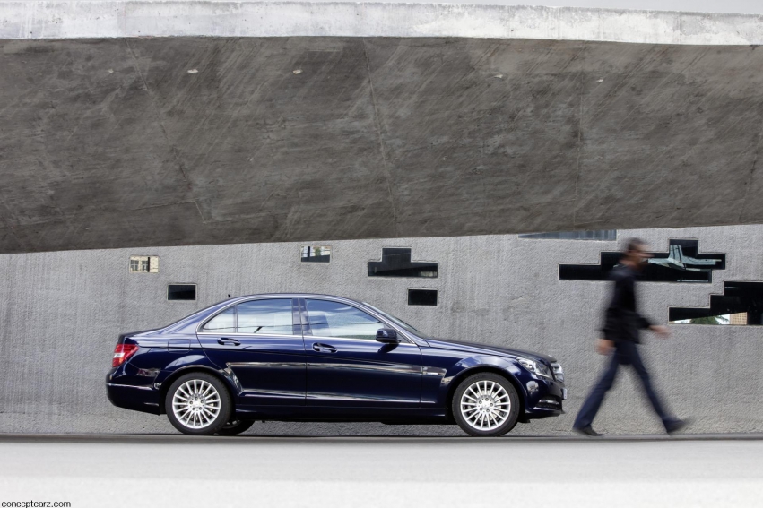 Авто обои Mercedes-Benz  C-Class 2012