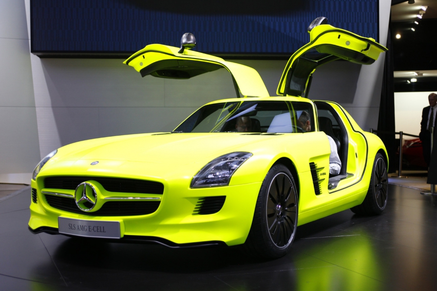 Авто обои Mercedes-Benz SLS E-Cell 2011