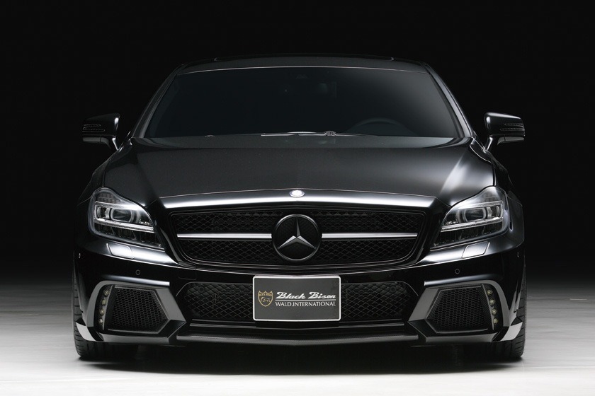 Авто обои Mercedes-Benz CLS 63 AMG Murdered Out by Wald International