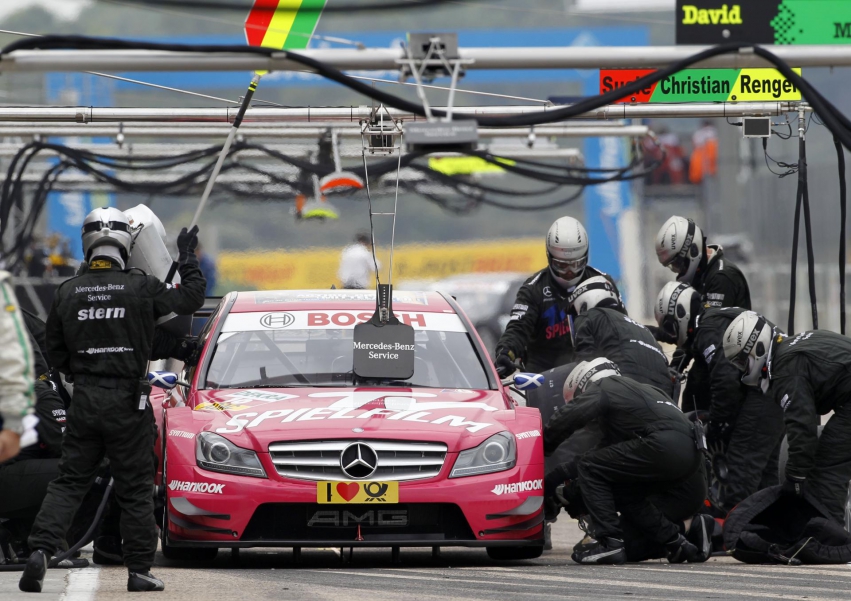 Авто обои Mercedes-Benz DTM AMG Mercedes C-Coupe 2012