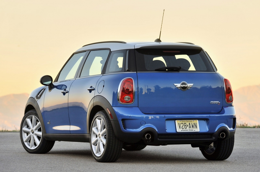 Авто обои Mini Countryman 2012