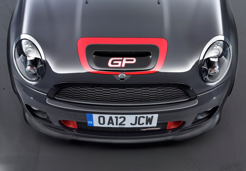 Авто обои Mini John Cooper Works GP