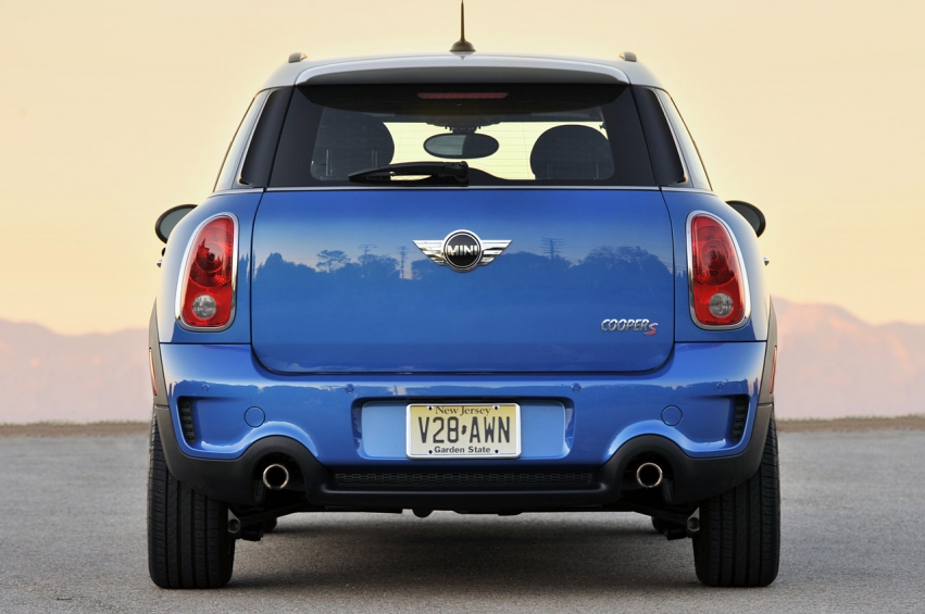 Авто обои Mini Countryman 2012