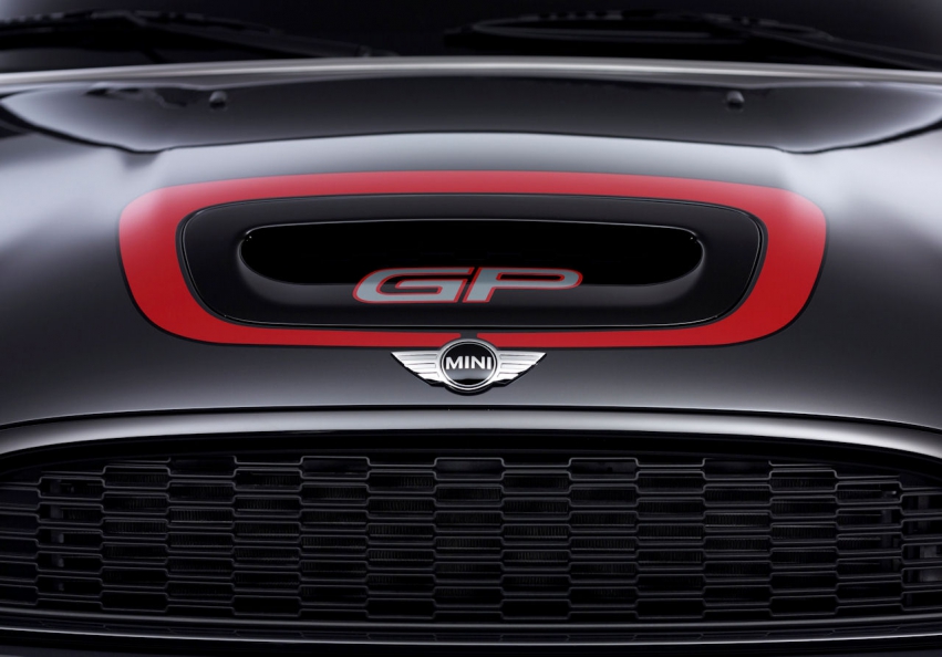 Авто обои Mini John Cooper Works GP