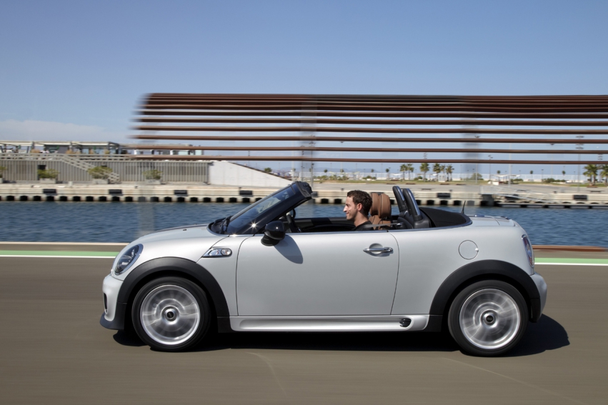 Авто обои Mini Roadster 2012