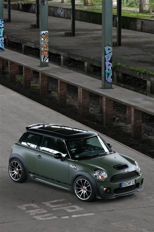 Авто обои Mini Nowack Cooper S / JCW