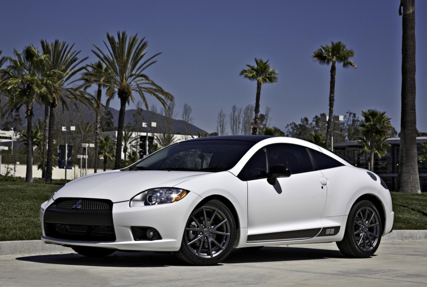 Авто обои Mitsubishi Eclipse Legacy 2012