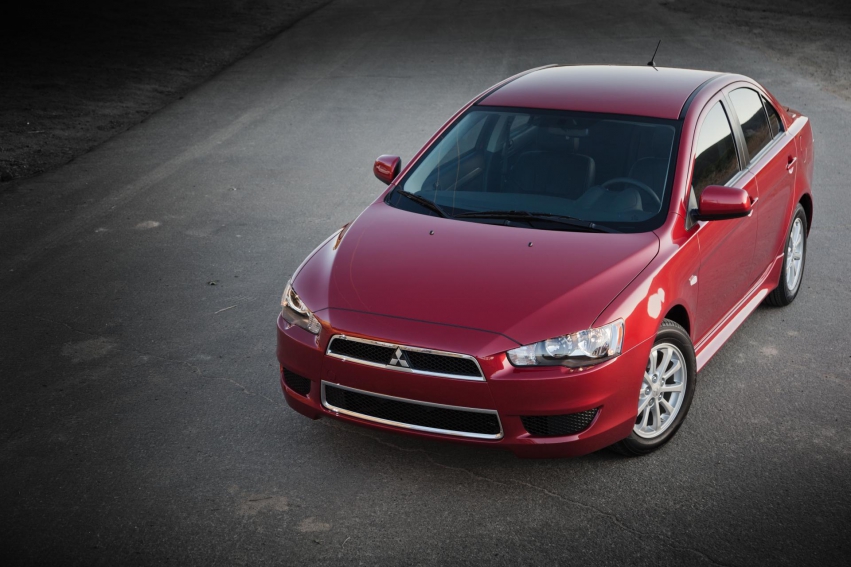 Авто обои Mitsubishi Lancer SE 2012