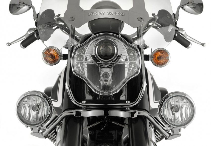 Мото обои Moto Guzzi California 1400