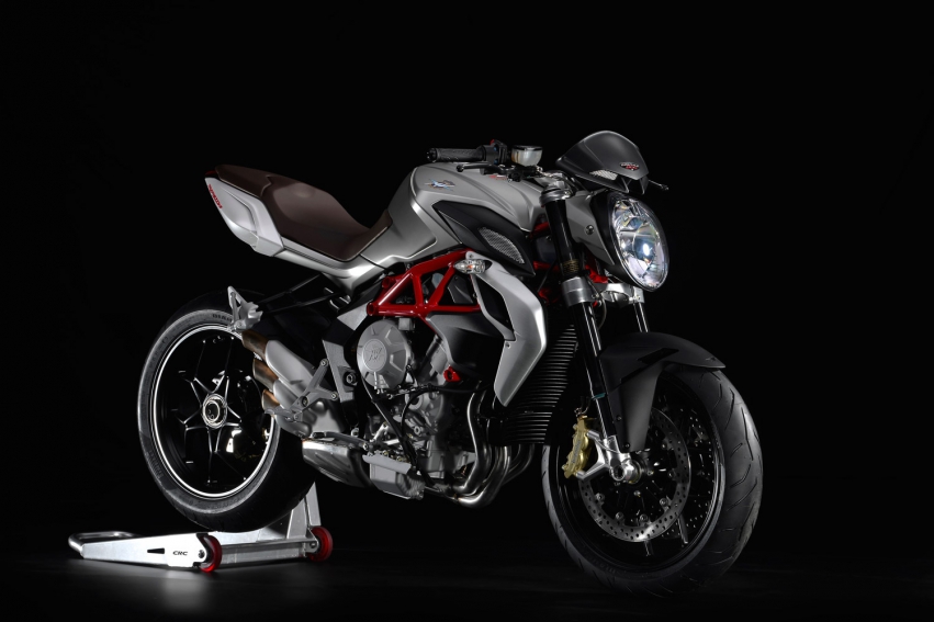 Мото обои MV Agusta Brutale 800