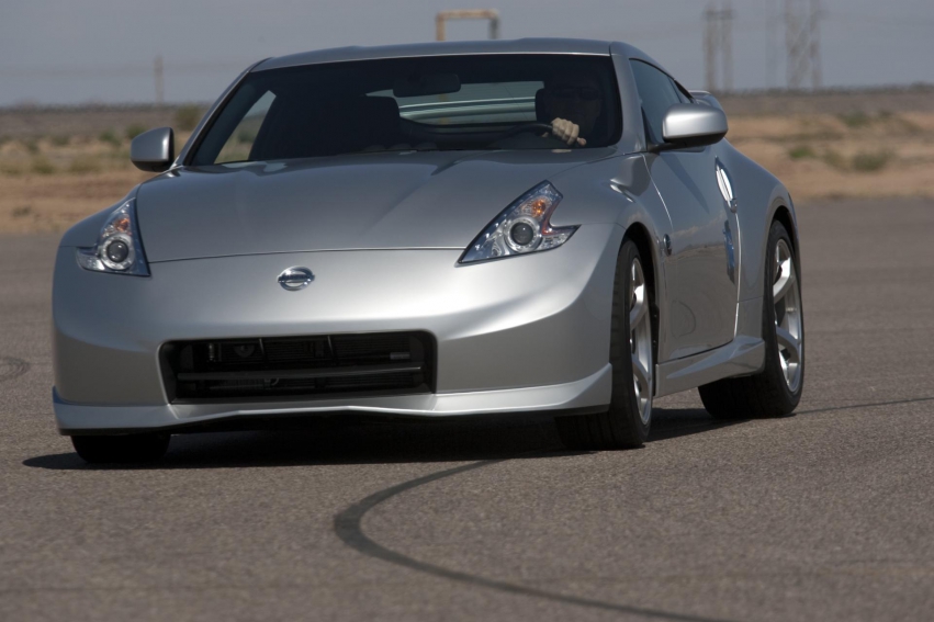 Авто обои Nissan NISMO-370Z Coupe 2012